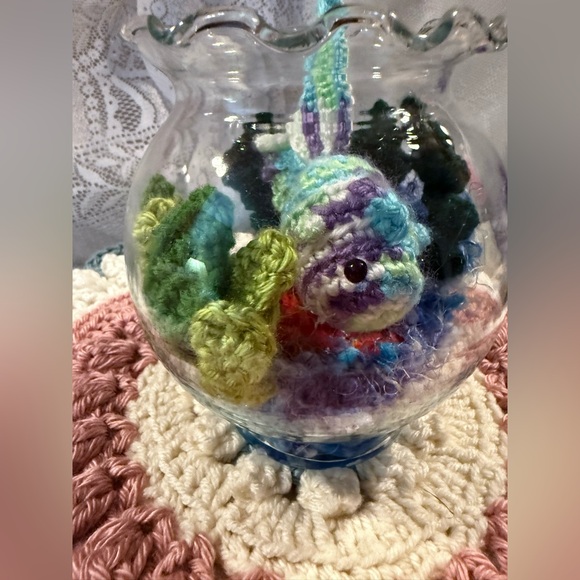 Handcrafted Multicolor Fish decor - Picture 3 of 7